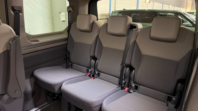 Volkswagen Multivan 1.5 TSI eHybrid Life 5dr 4MOTION DSG Estate - Image 17